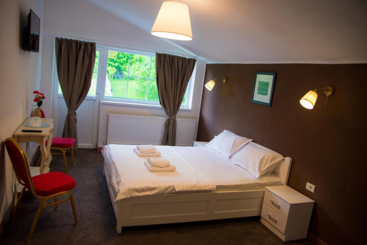 Green Hill Villa Călimăneşti Zewnętrze zdjęcie
