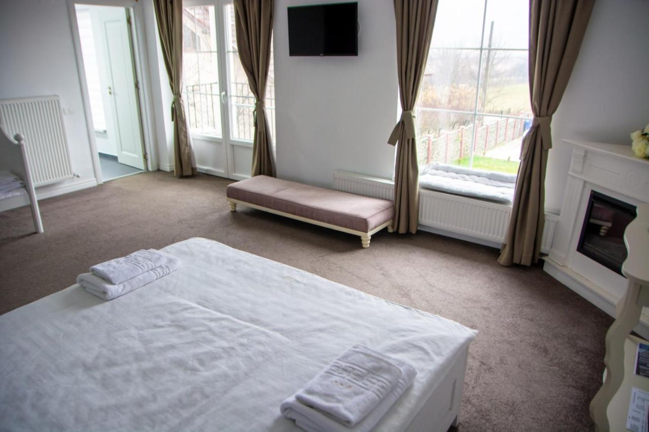 Green Hill Villa Călimăneşti Zewnętrze zdjęcie